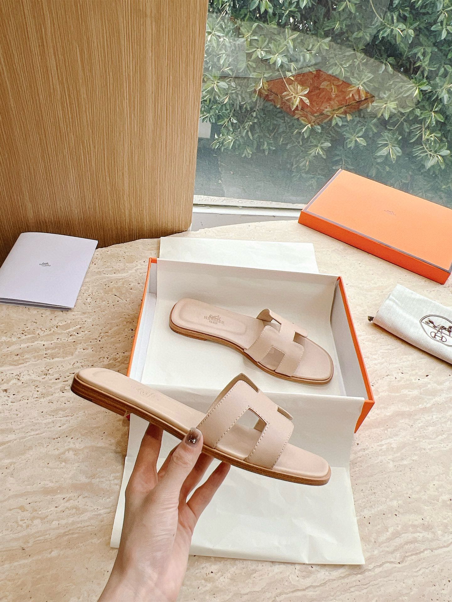 Hermès Oran Sandals