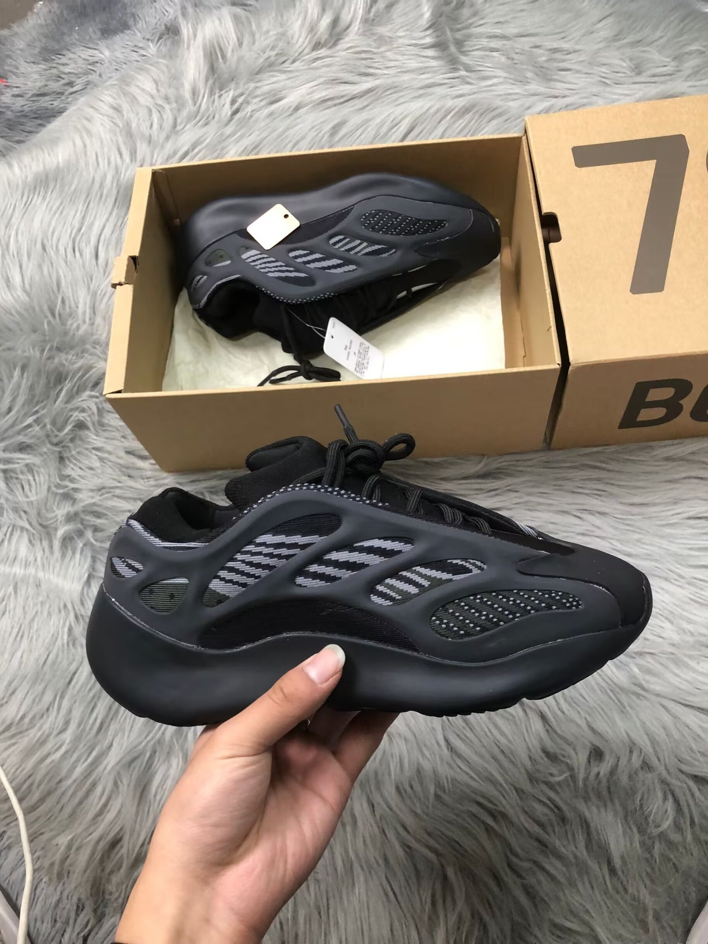 YEEZY