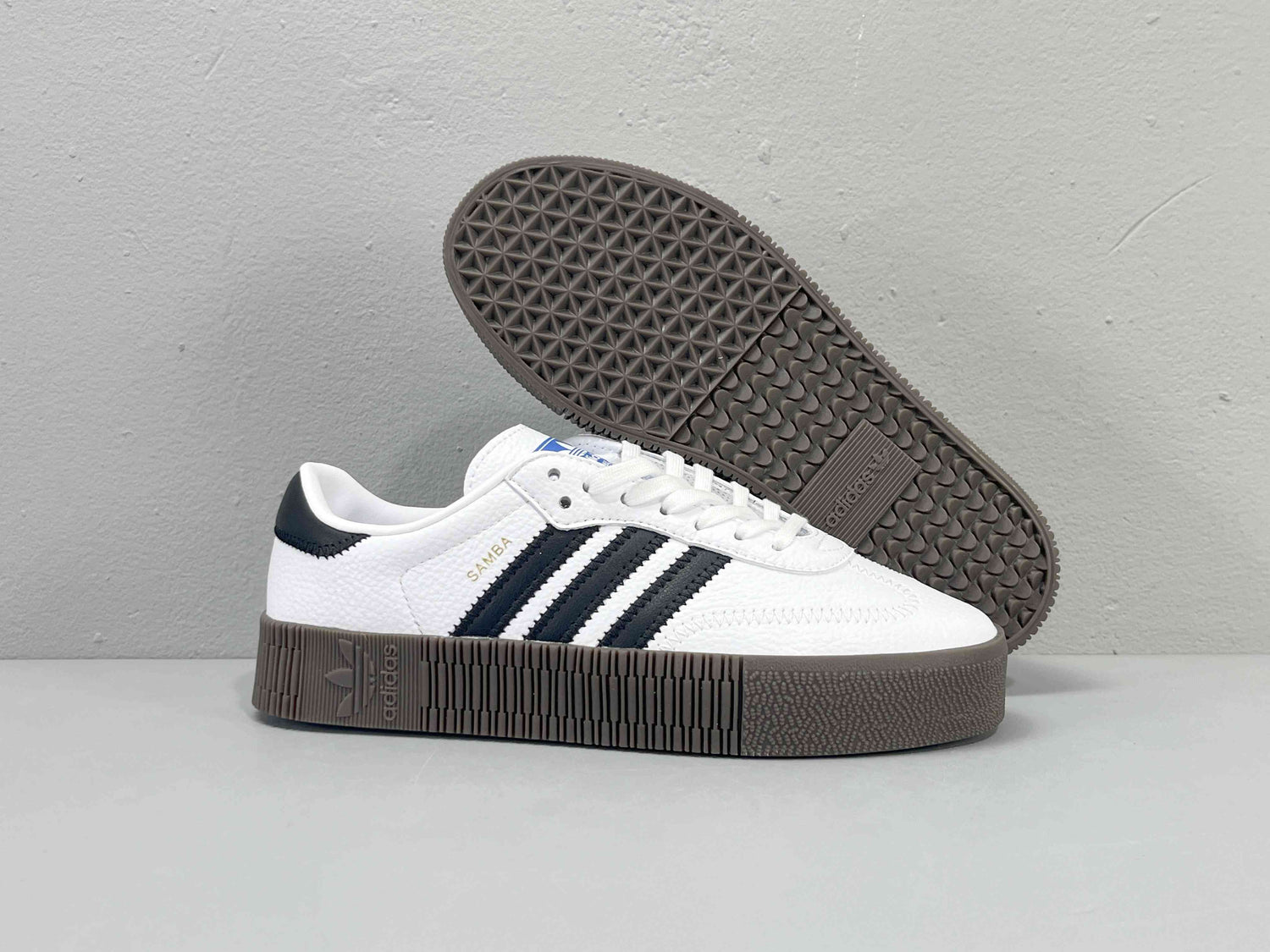ADIDAS SAMBA