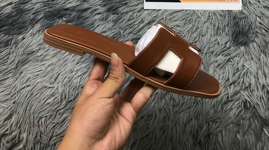 Hermès Oran Sandals