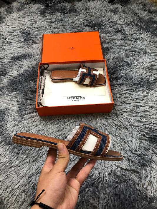 Hermès Oran Sandals