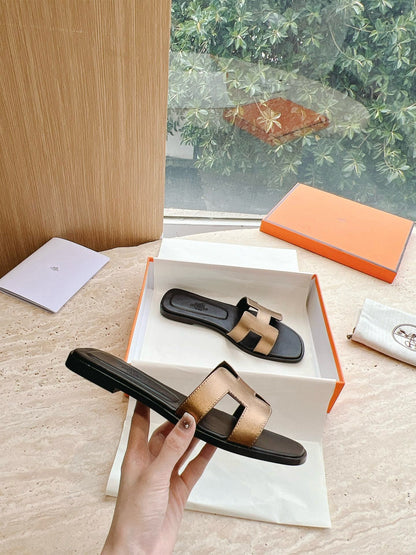 Hermès Oran Sandals