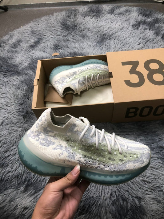 YEEZY