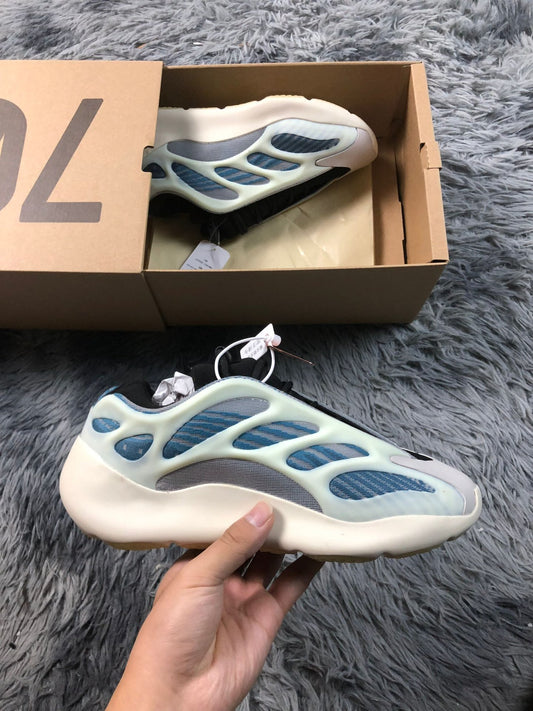 YEEZY