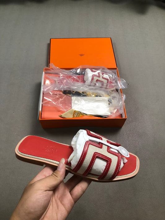 Hermès Oran Sandals